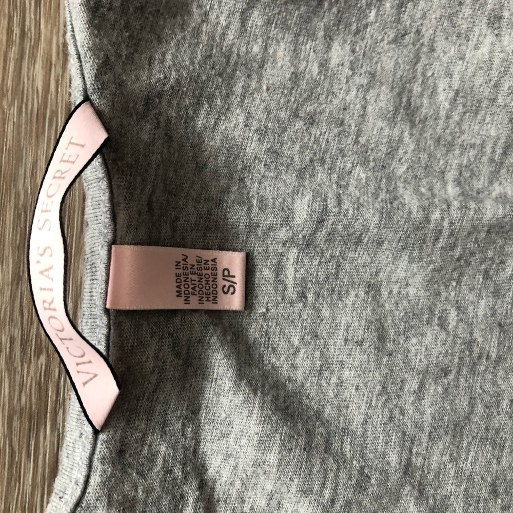 Victoria’s Secret Angel crop top size small